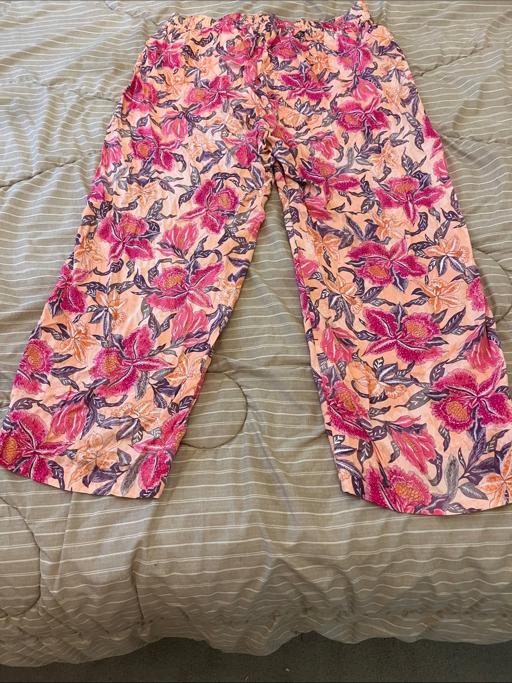 ❤️ 6 for 20 ❤️Old Navy Floral Elastic-Waist Pants in Pink, Peach & Purple xl - Picture 4 of 4
